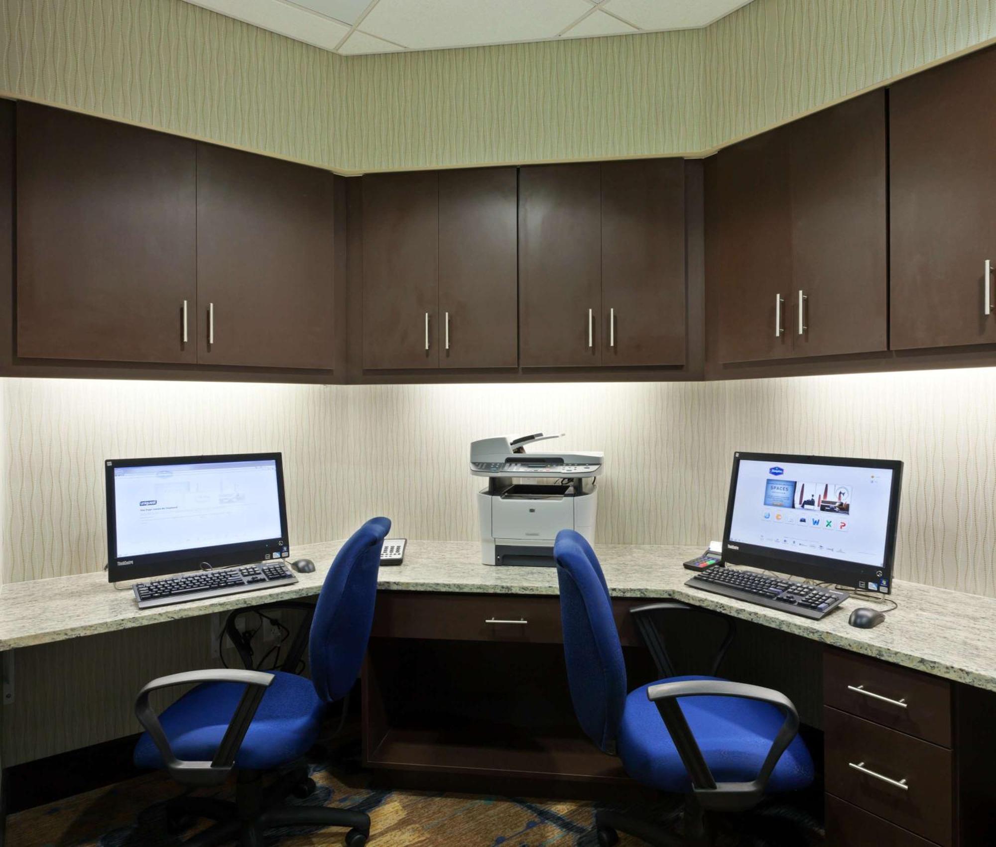 Hotel Hampton & Denver Airport / Gateway Park 3*