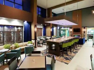 Hampton & Denver Airport / Gateway Park Hotel