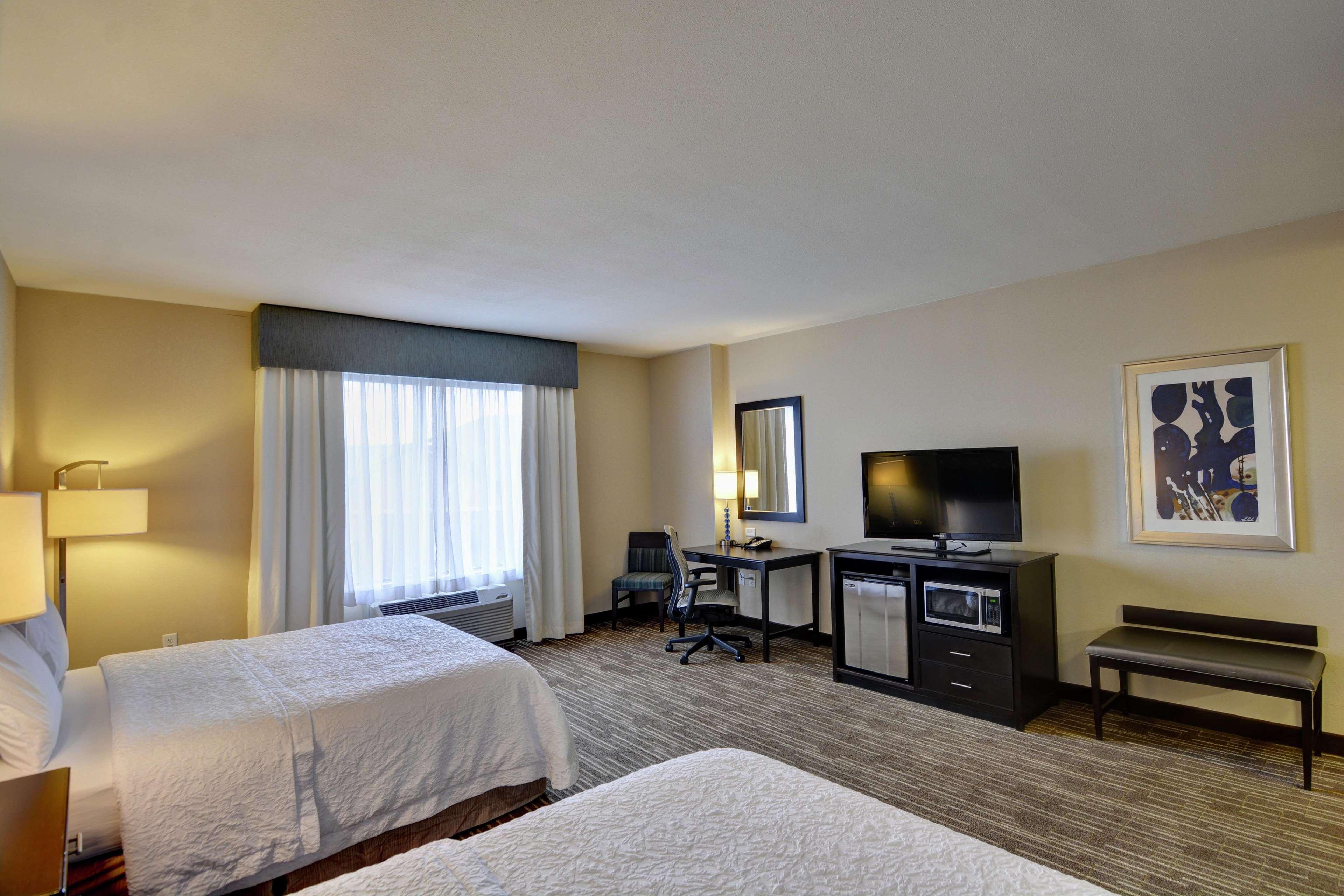 Hampton & Denver Airport / Gateway Park Hotel Aurora