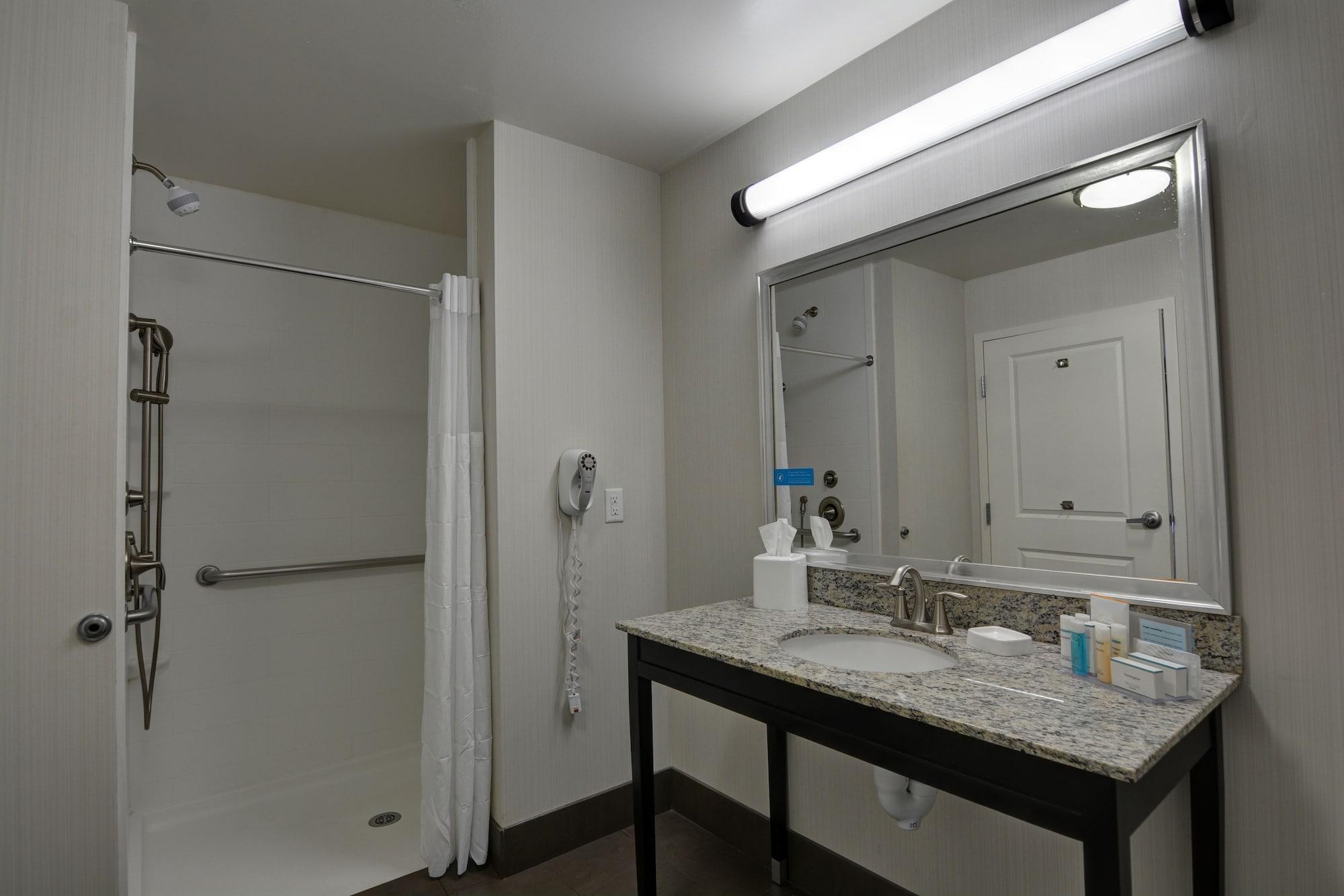 Hampton & Denver Airport / Gateway Park 3* Aurora